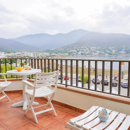 Port De La Selva Holidays 2